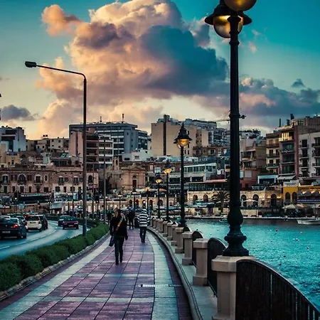 Vandrerhjem Due Fratelli - Art Apart Sliema